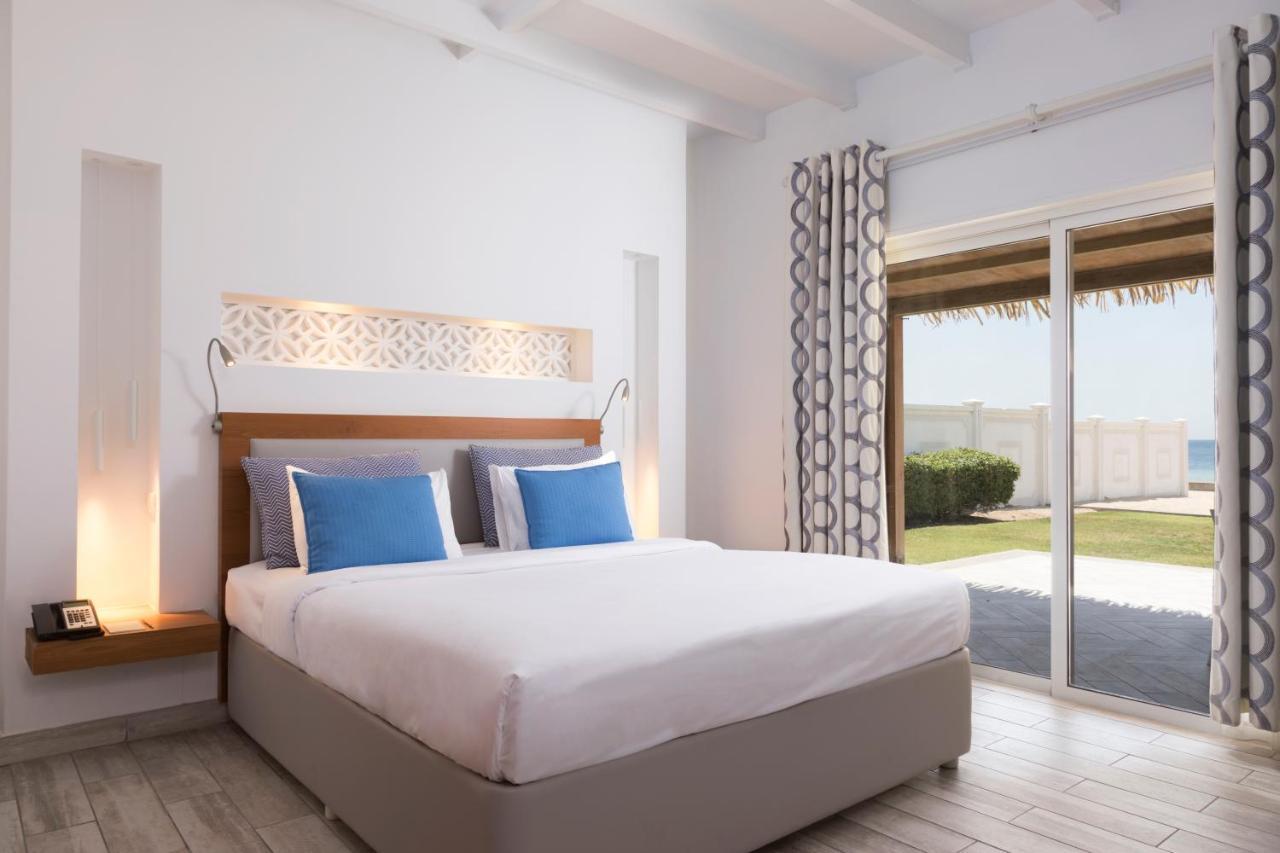 Sealine Beach, A Murwab Resort Musajid Zewnętrze zdjęcie A bedroom at the resort