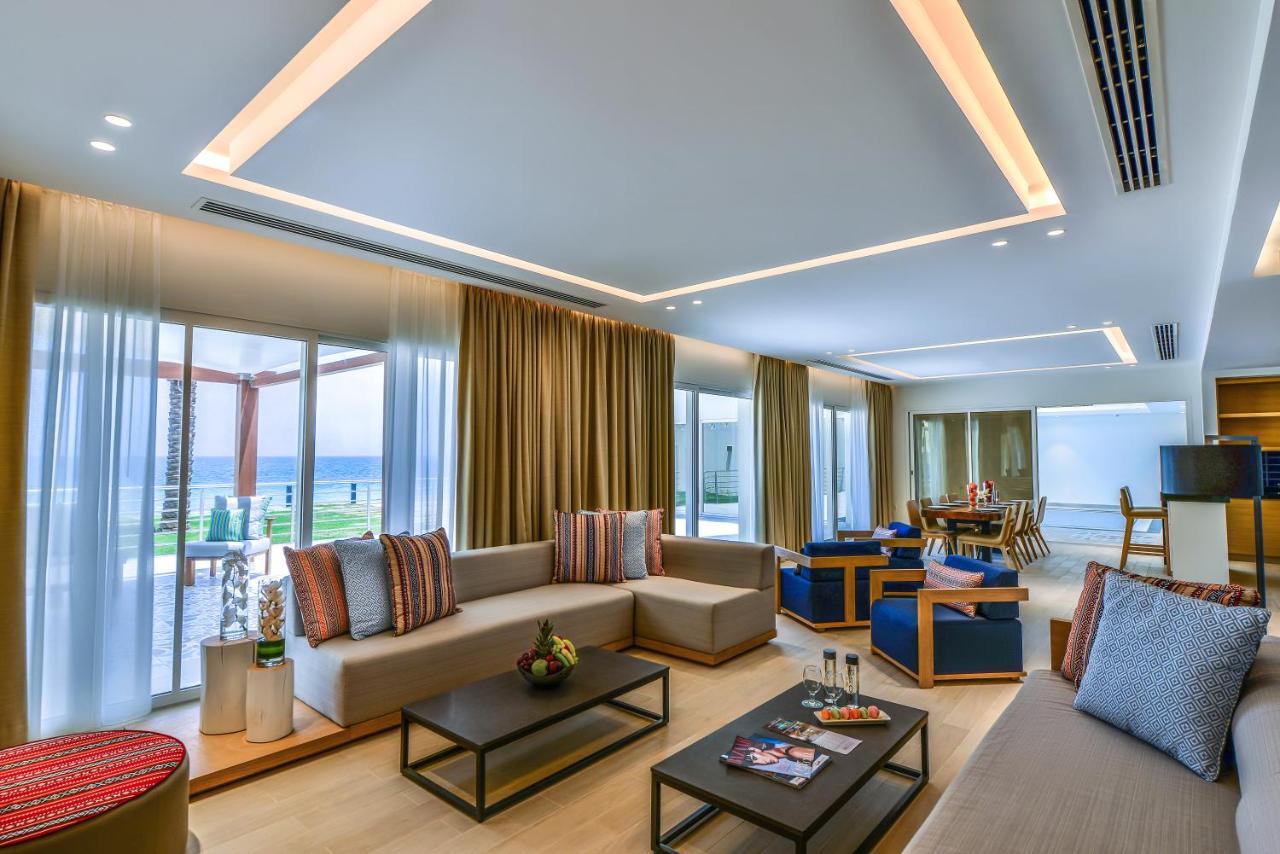 Sealine Beach, A Murwab Resort Musajid Zewnętrze zdjęcie A suite at the hotel